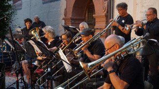 Big Band Dr. Swing and the Jazz Gang 