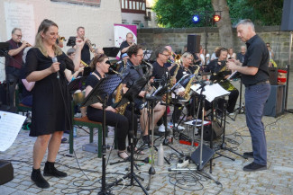 Big Band Dr. Swing and the Jazz Gang