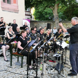 Big Band Dr. Swing and the Jazz Gang